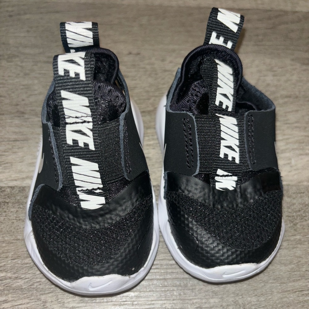 BRAND NEW NIKE SHOES BABY